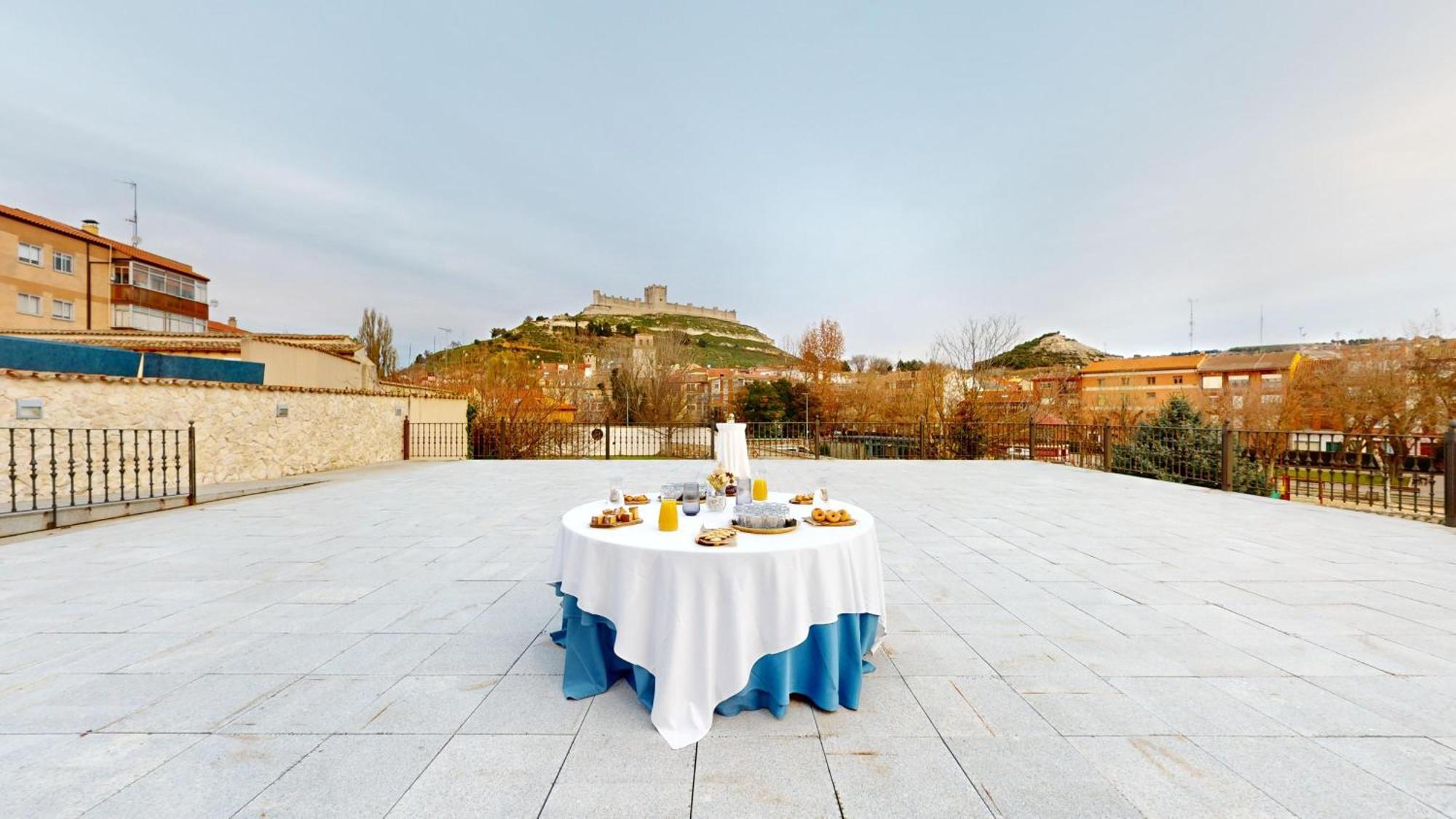 Azz Penafiel Las Claras Hotel & Spa Ngoại thất bức ảnh