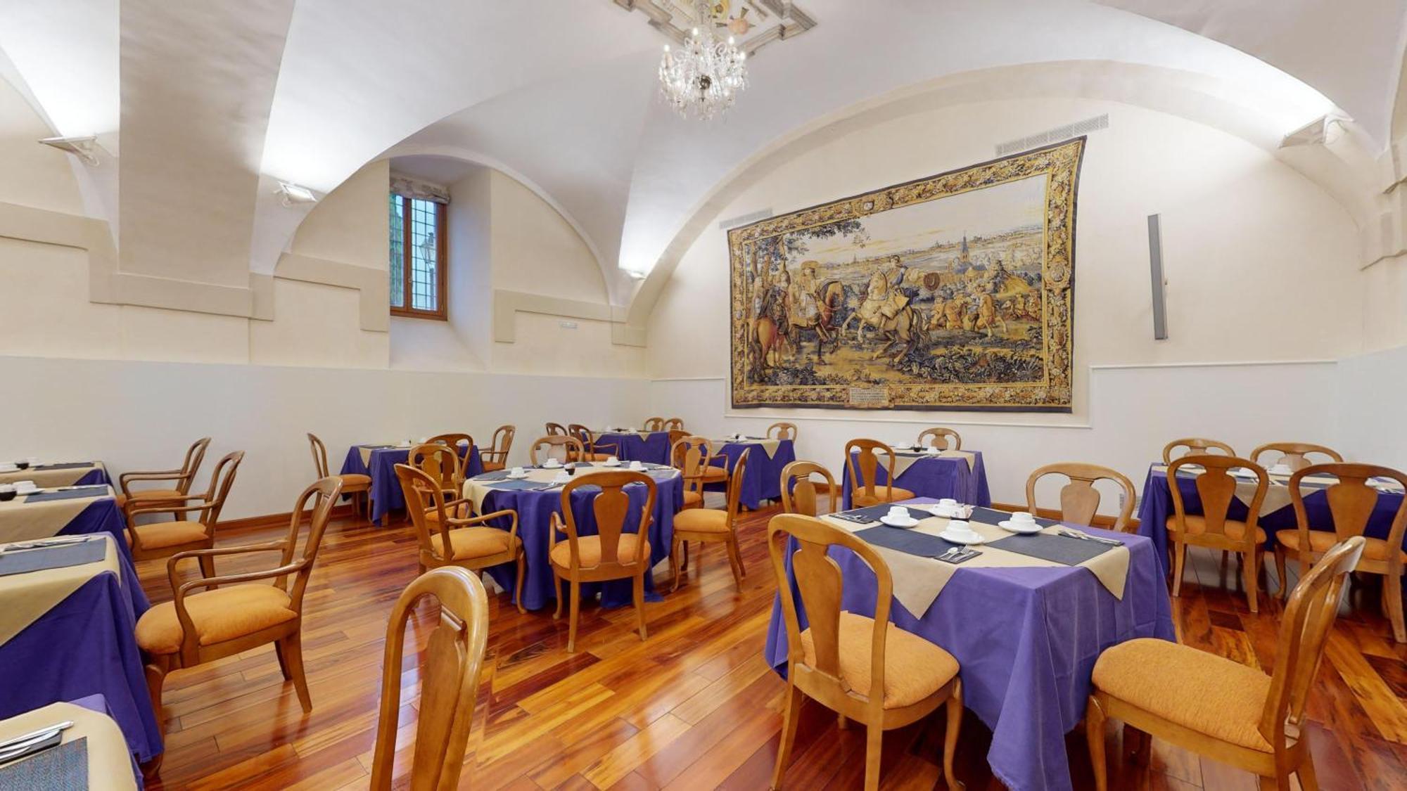Azz Penafiel Las Claras Hotel & Spa Ngoại thất bức ảnh
