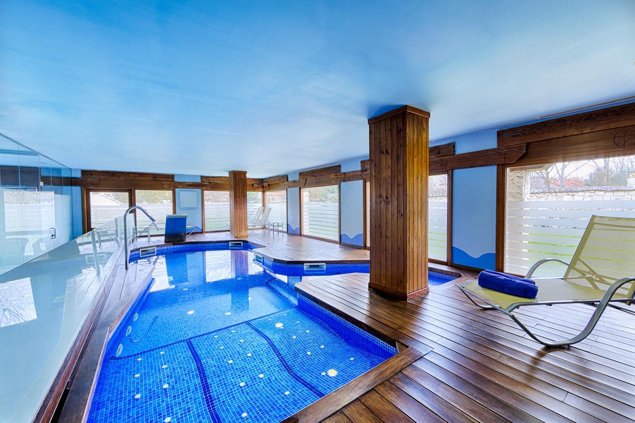 Azz Penafiel Las Claras Hotel & Spa Ngoại thất bức ảnh