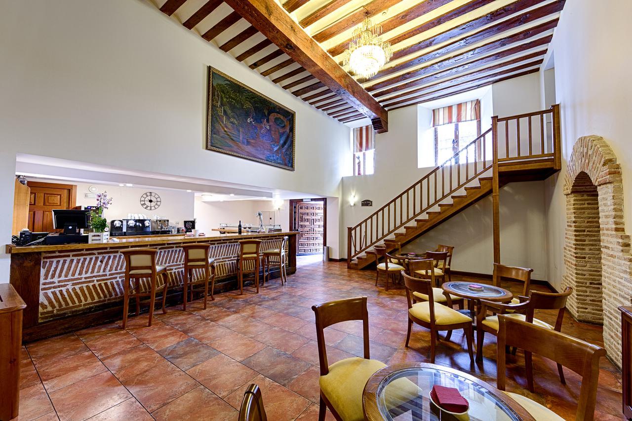 Azz Penafiel Las Claras Hotel & Spa Ngoại thất bức ảnh