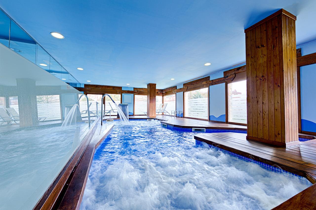 Azz Penafiel Las Claras Hotel & Spa Ngoại thất bức ảnh