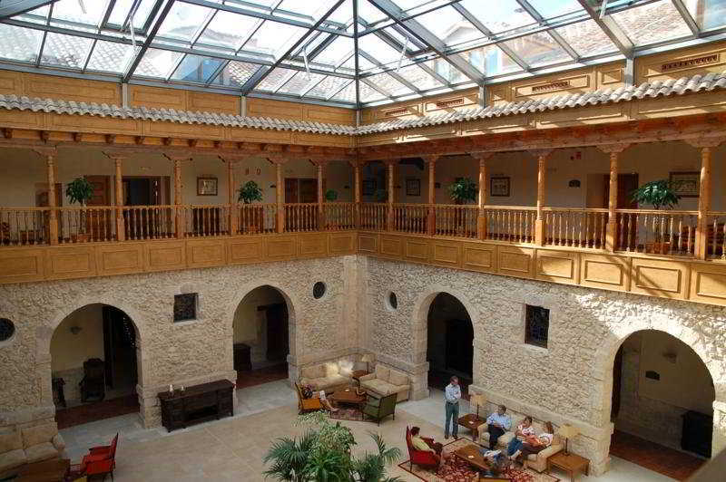 Azz Penafiel Las Claras Hotel & Spa Ngoại thất bức ảnh
